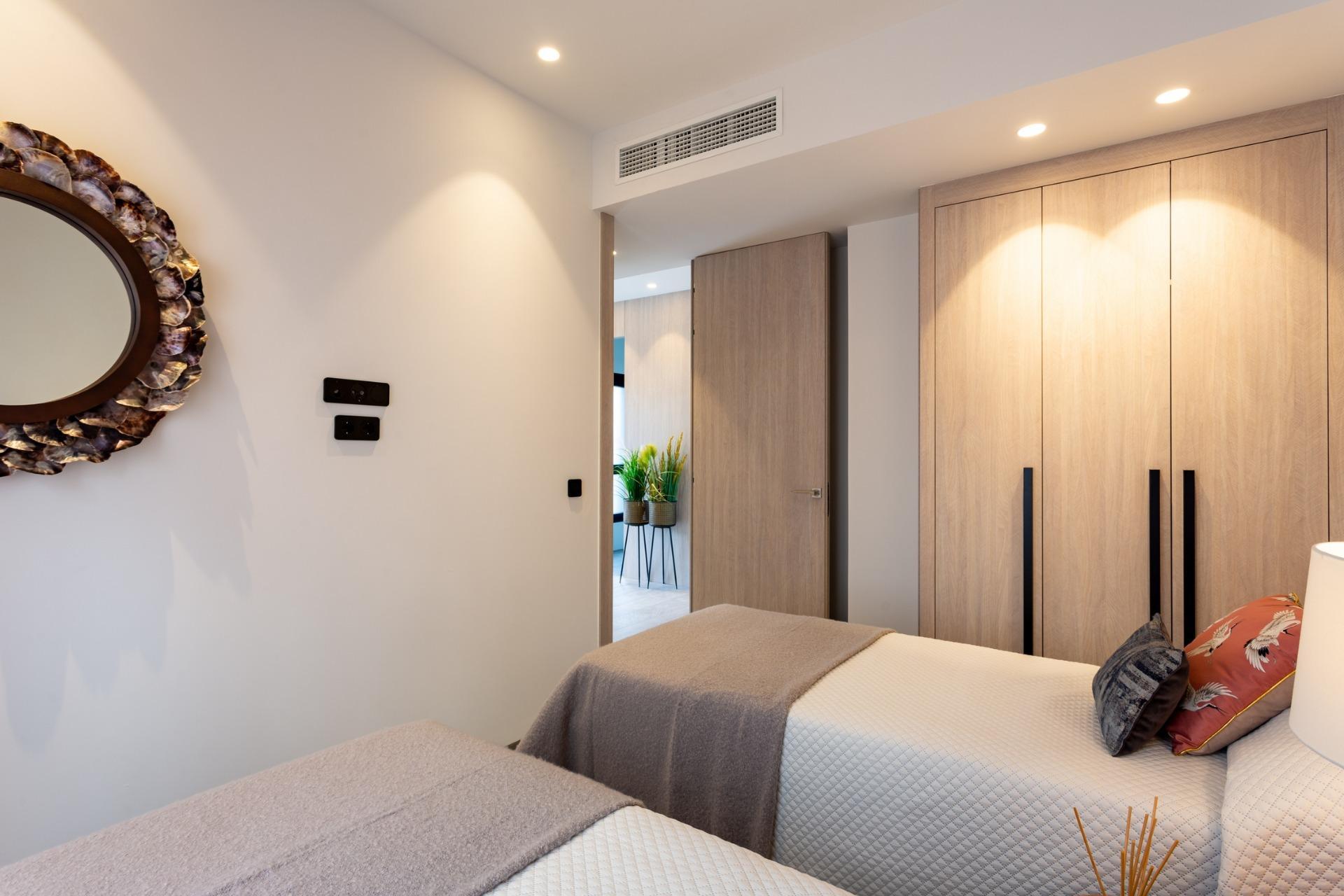 Villas pareadas de obra nueva con piscina privada en La Finca Golf Resort, Algorfa — 15