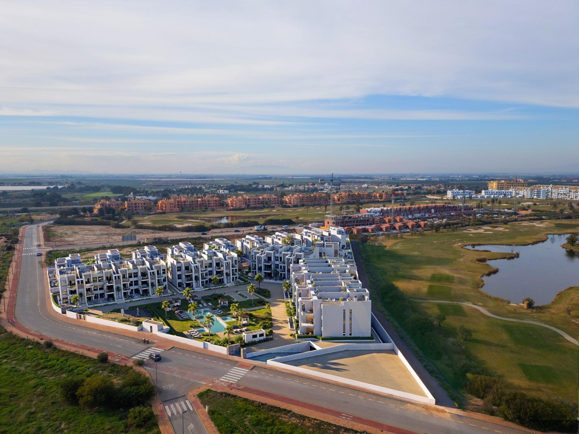New Build Resort Apartments at La Serena Golf-Los Alcazares Near the Beach — 2