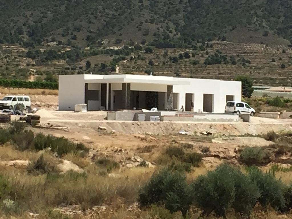 Villas neuves sur mesure à Pinoso (Alicante) : des demeures spacieuses dans un cadre naturel — 13
