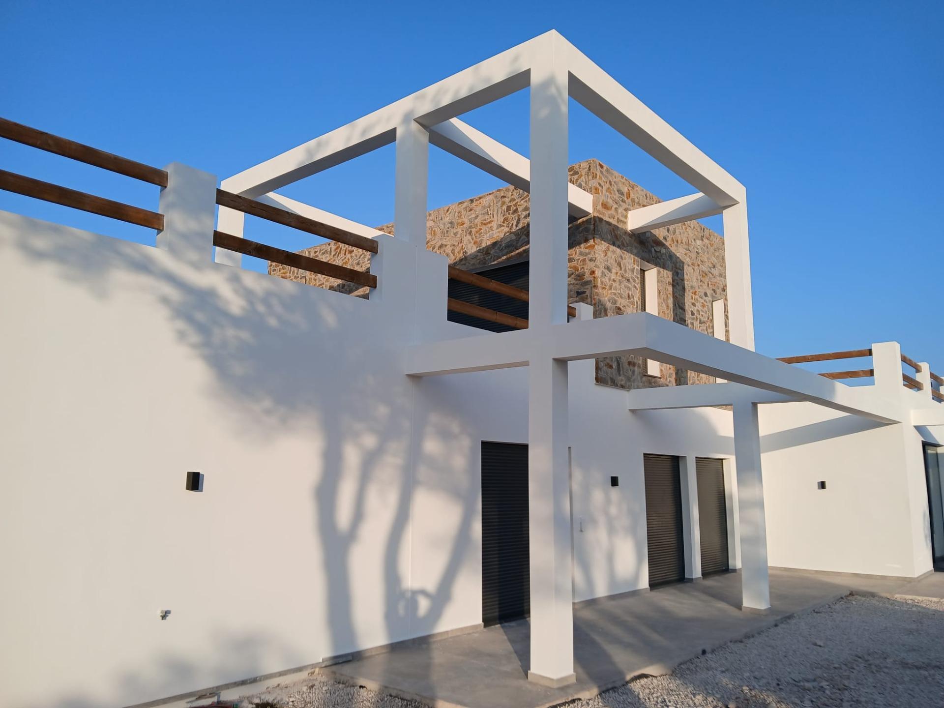 Villas neuves sur mesure à Pinoso (Alicante) : des demeures spacieuses dans un cadre naturel — 2