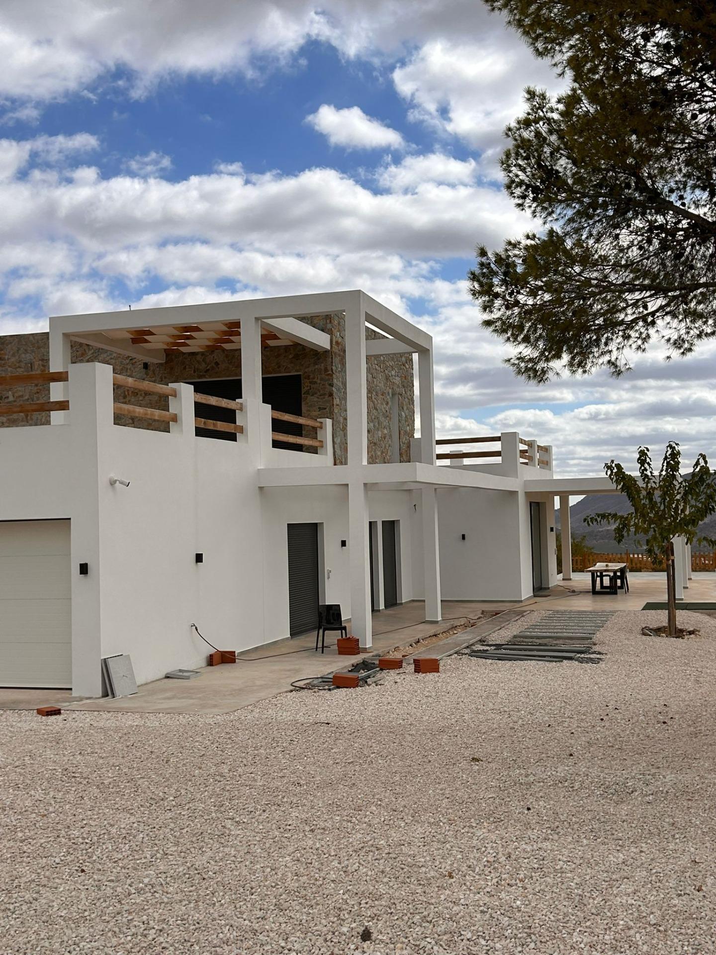 Villas neuves sur mesure à Pinoso (Alicante) : des demeures spacieuses dans un cadre naturel — 3