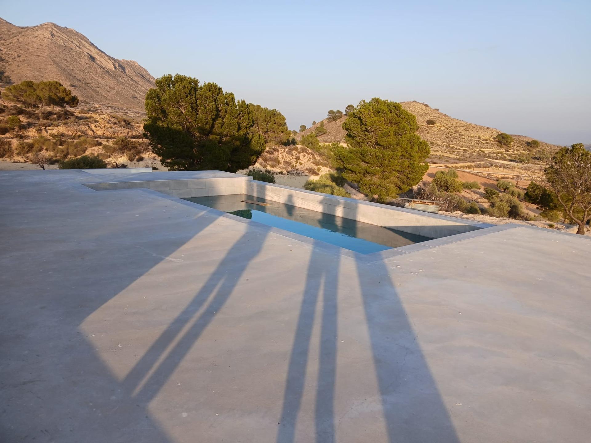 Villas neuves sur mesure à Pinoso (Alicante) : des demeures spacieuses dans un cadre naturel — 9