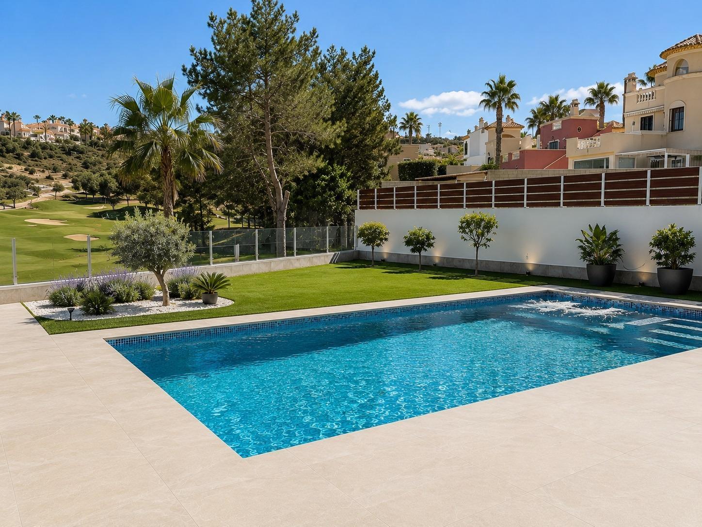 Luxuriöse Golfvillen in erster Reihe in Ciudad Quesada, Costa Blanca — 5