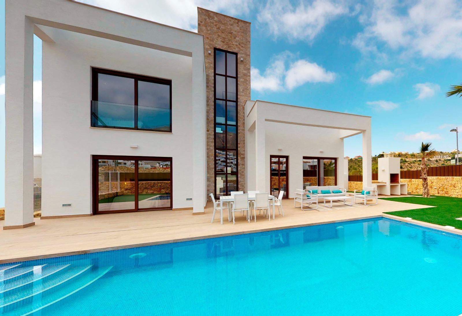VILLA'S MET UITZICHT OP ZEE IN FINESTRAT !!! — 2