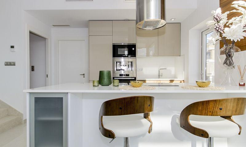 DESIGN VILLA MET ALLE LUXE — 8