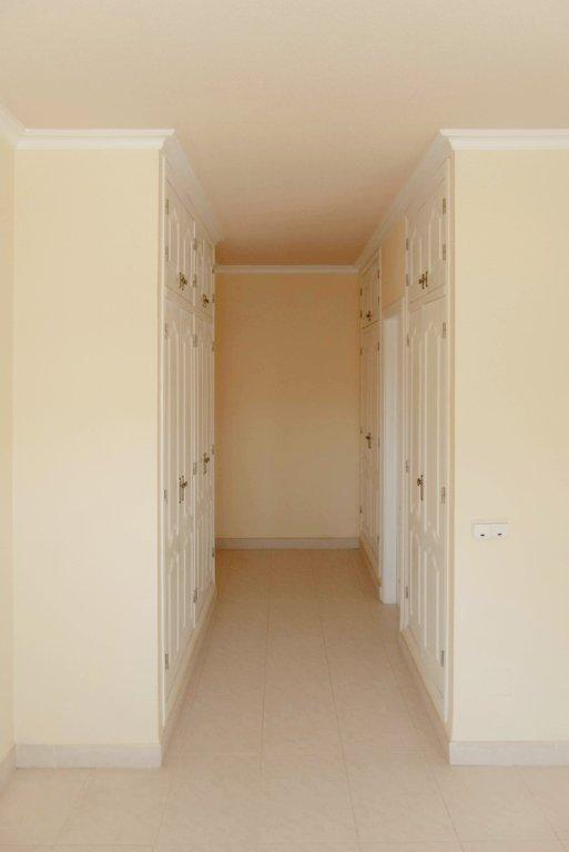 VILLA DE LUXE AVEC QUAI PRIVÉ — 4