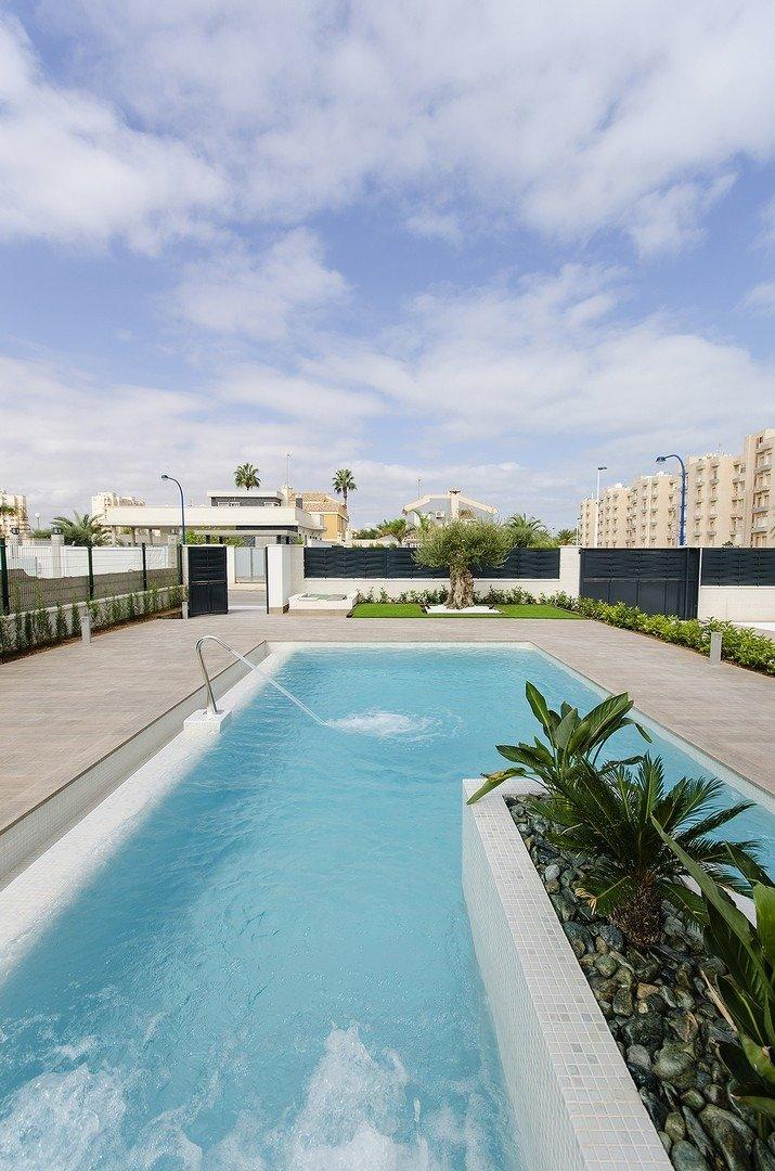 VILLA NEUVE À PLAYA HONDA — 4