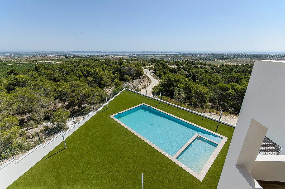 BUNGALOWS DE NOUVELLE CONSTRUCTION À SAN MIGUEL DE SALINAS — 5